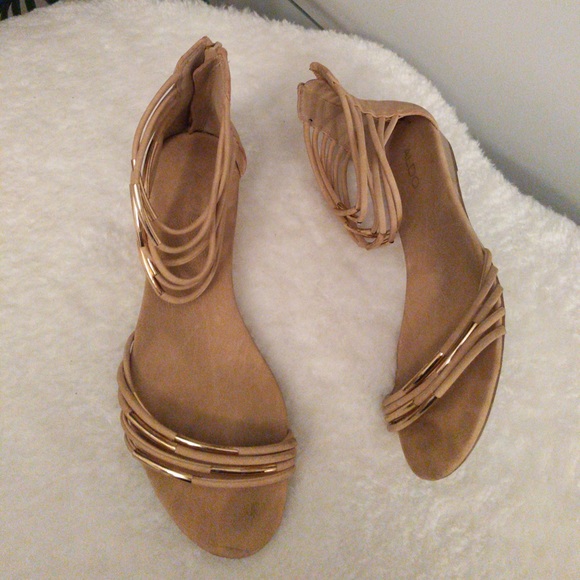 Aldo Nude Sandals - Picture 2 of 3